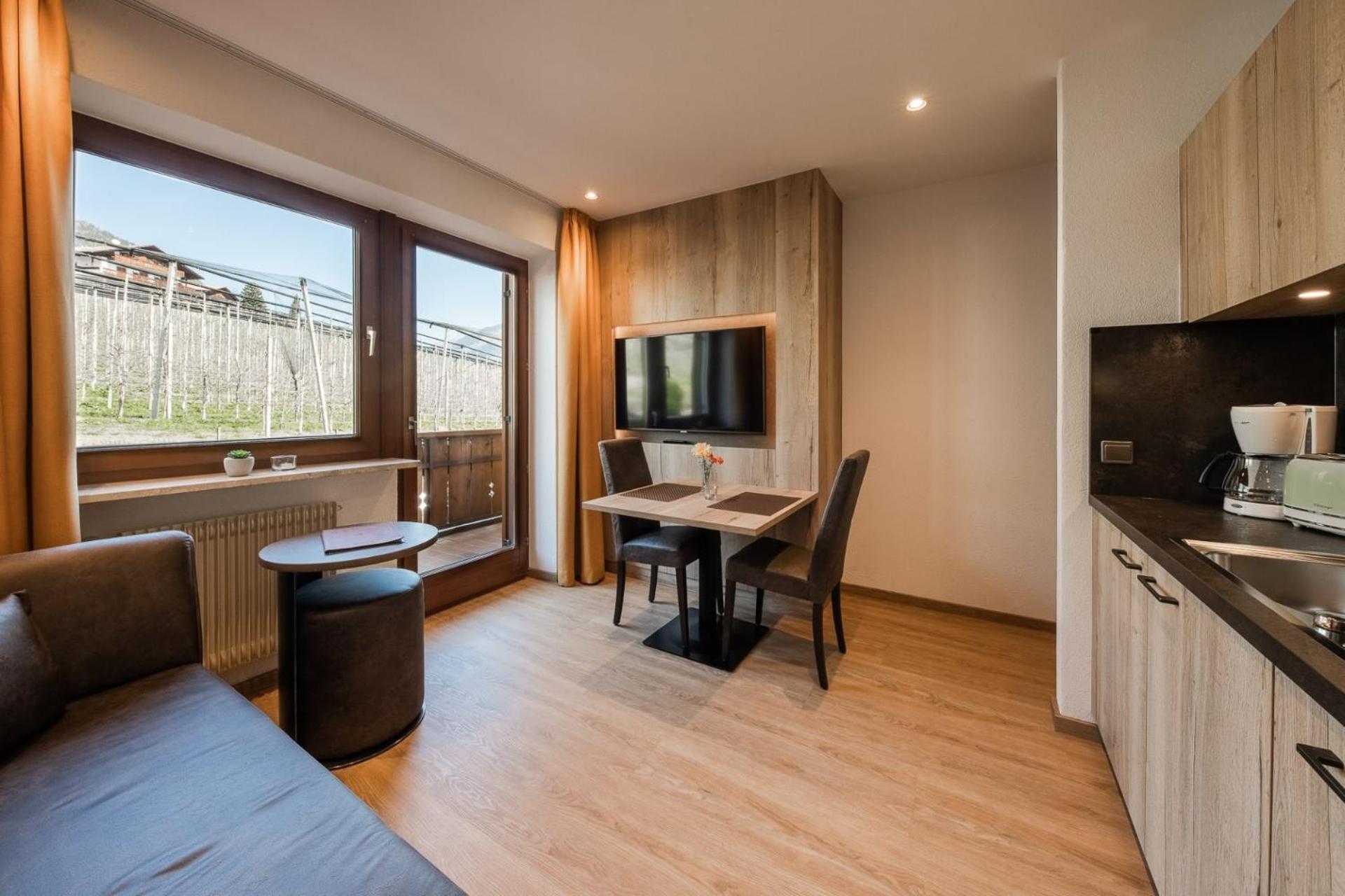 تيرولو Residence Neuhof المظهر الخارجي الصورة