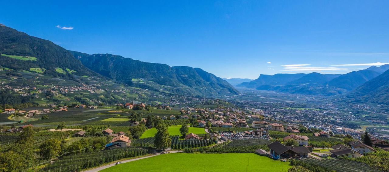 تيرولو Residence Neuhof المظهر الخارجي الصورة