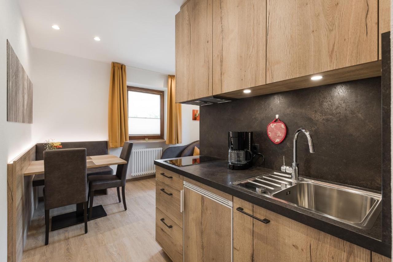 تيرولو Residence Neuhof المظهر الخارجي الصورة